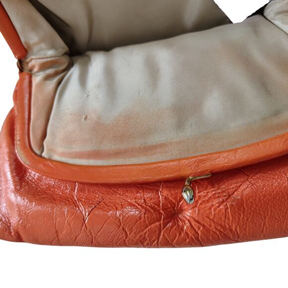1950s Ingber Orange Genuine Leather Fold Over Clutch Handbag Gold Kiss Closure - Picture 7 of 8